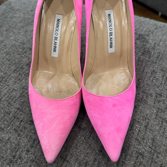 Pink Suede Manolo Blahnik Heels - Picture 1 of 5